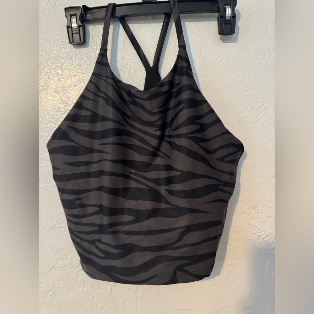 Old navy sport tank top Great condition